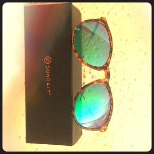 Sungait Sunglasses